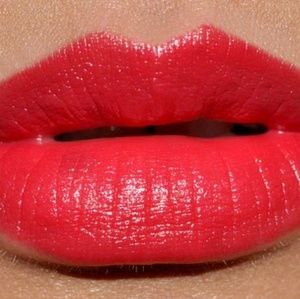 SALE Chanel Rouge Coco in Shade 19, cambon